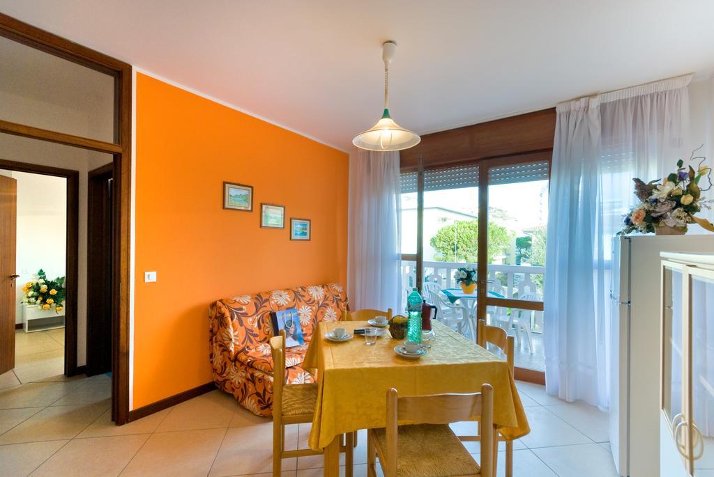 Castore Bibione Exteriör bild